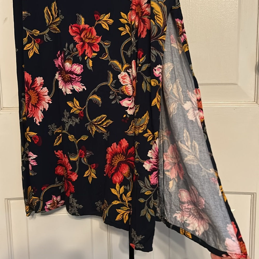 Floral Spaghetti Strap Dress - Picture 5 of 5